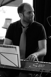 Jan Giese - Piano und Keyboards